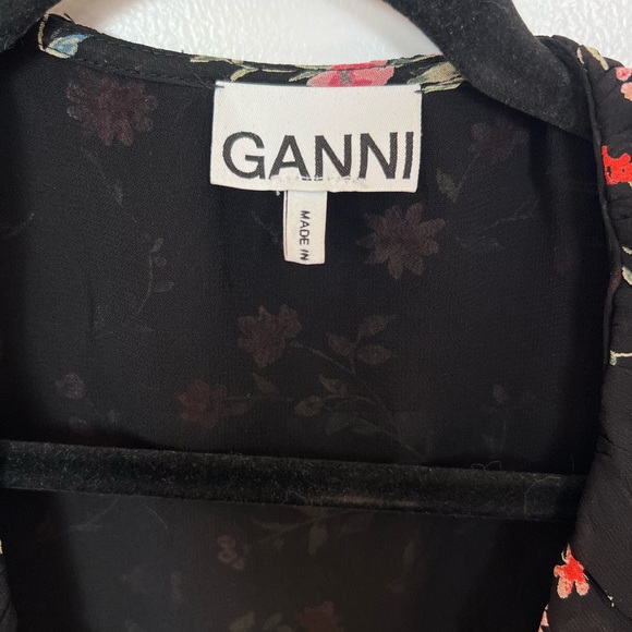 NWT GANNI Elm Floral Print Georgette Wrap Top, Black Size 38 (US 6) - Picture 6 of 7
